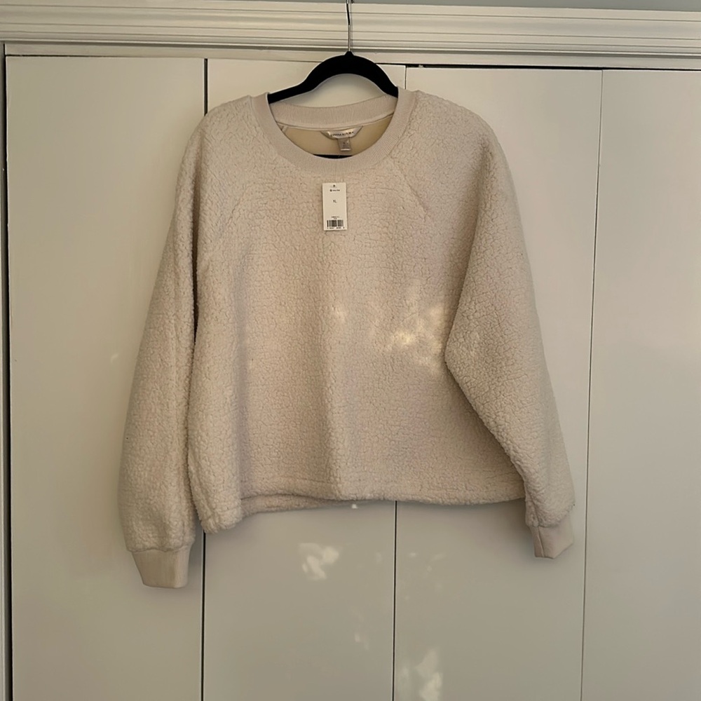 Banana Republic White Fluffy Sweater XL